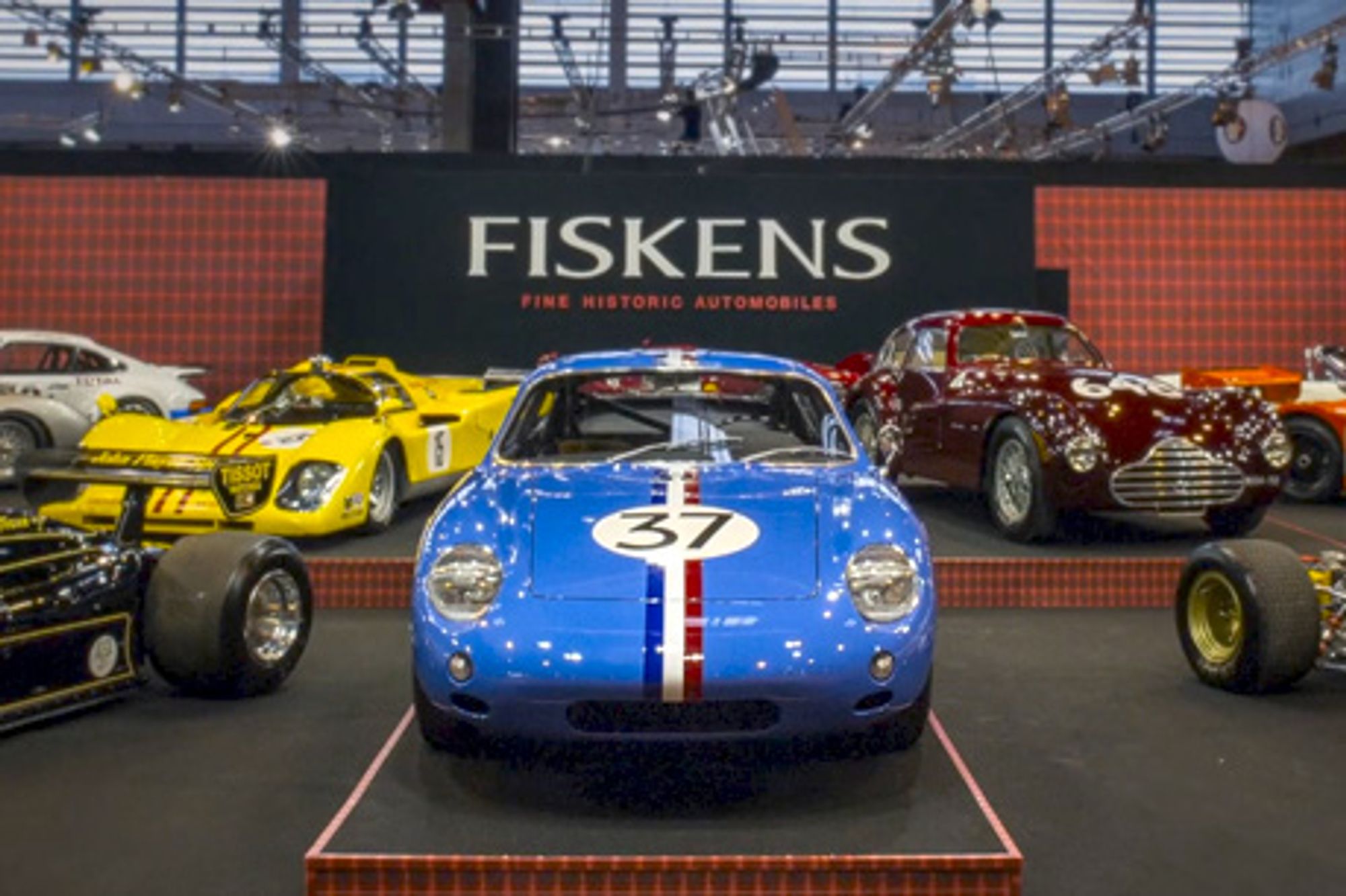 Another stunning display makes Retromobile a resounding success for Fiskens