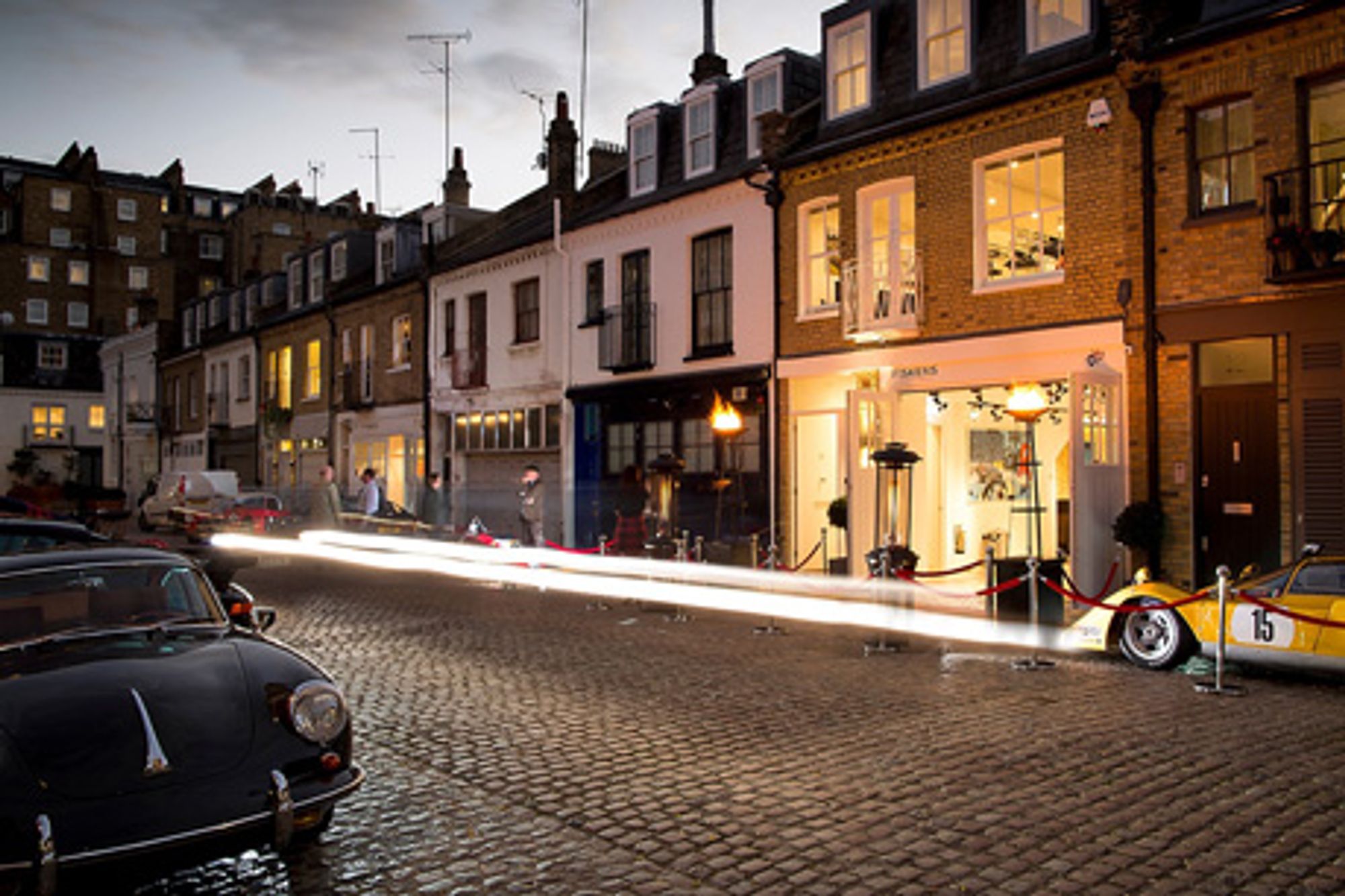 Fiskens wows the crowds as it opens stunning new mews showroom and celebrates 25 years in business