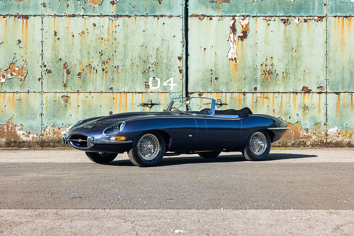 1961 Jaguar E-Type Roadster