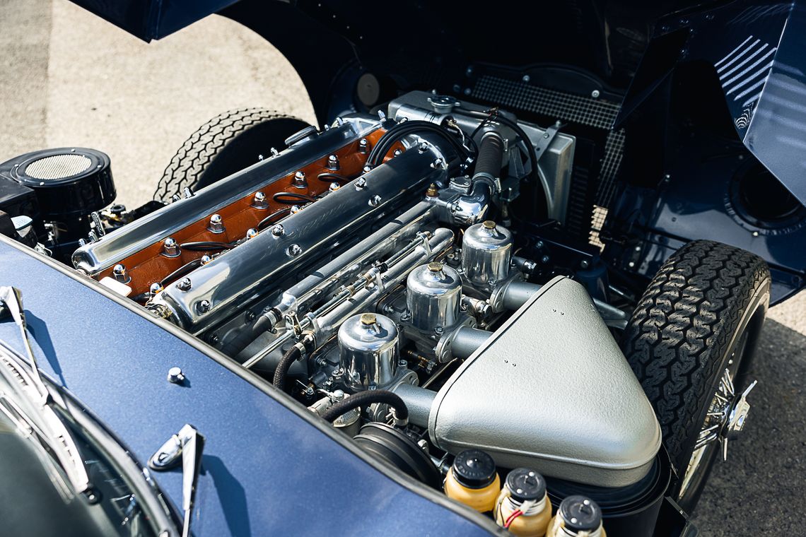 1961 Jaguar E-Type Roadster