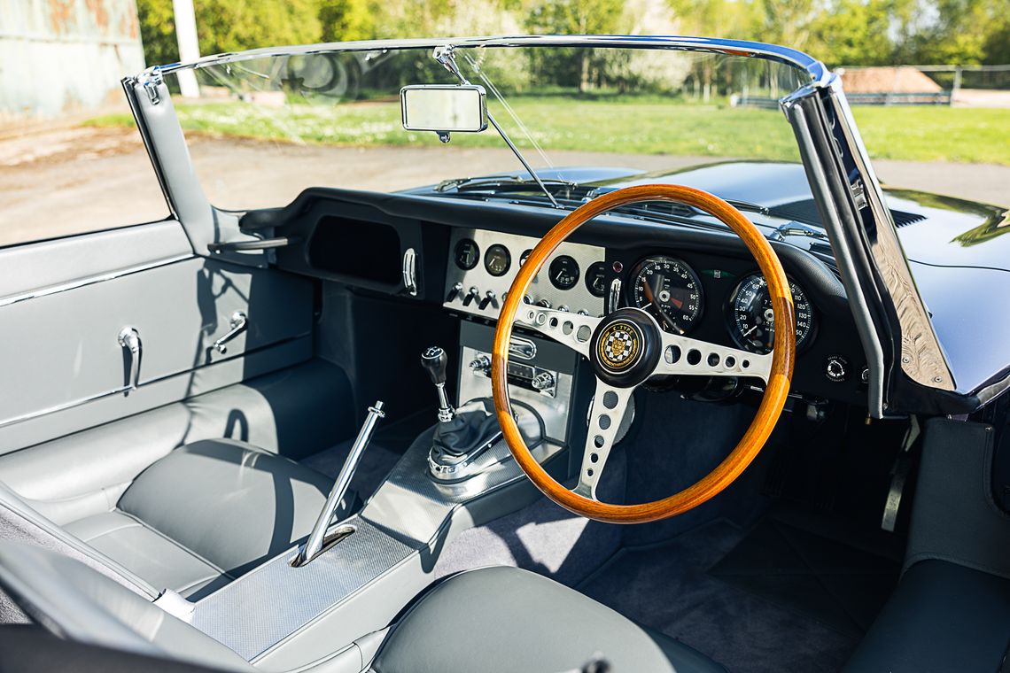 1961 Jaguar E-Type Roadster