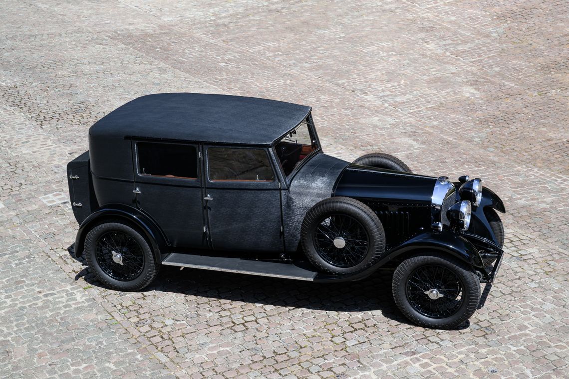 1930 Bentley 4.5L Mulliner Weymann Saloon
