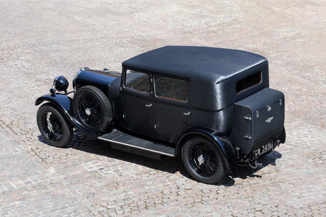 1930 Bentley 4.5L Mulliner Weymann Saloon