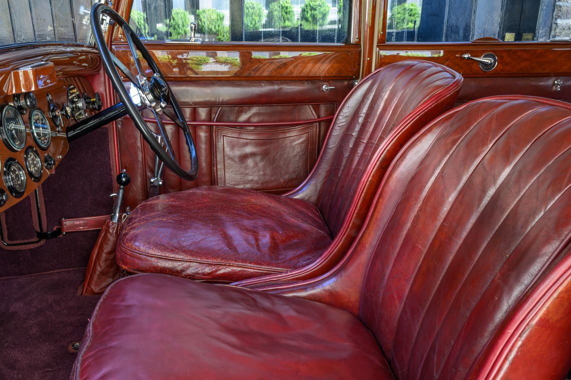 1930 Bentley 4.5L Mulliner Weymann Saloon