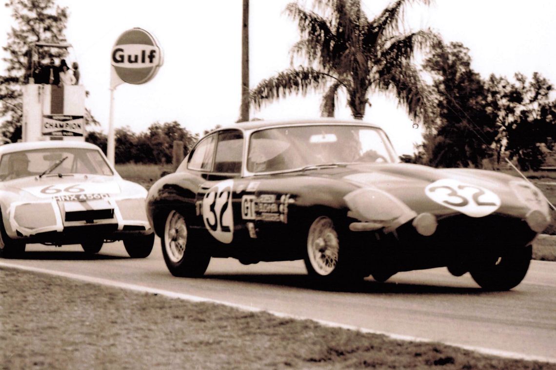 1961 Jaguar (Pre-65) E-Type