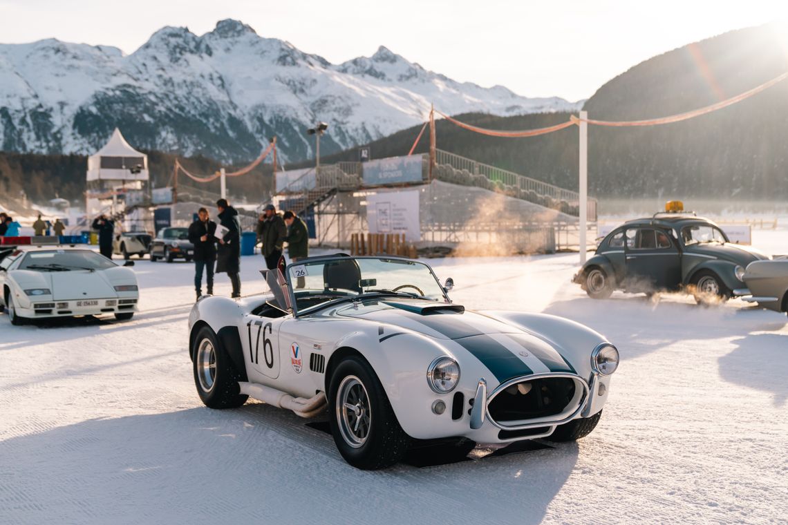 1966 AC 427 Cobra Shelby