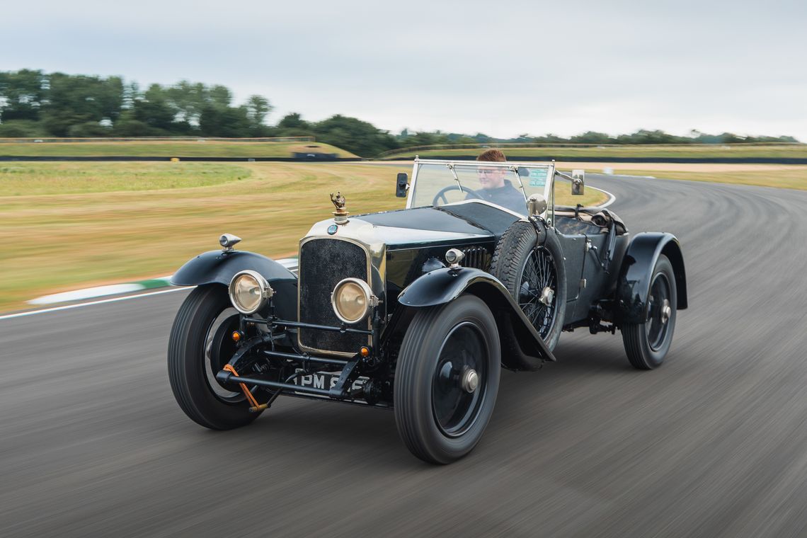 1925 Vauxhall 30-98