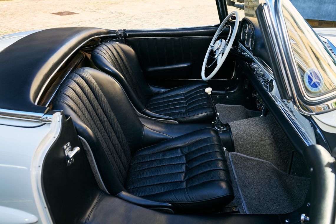 1962 Mercedes-Benz 300 SL Roadster