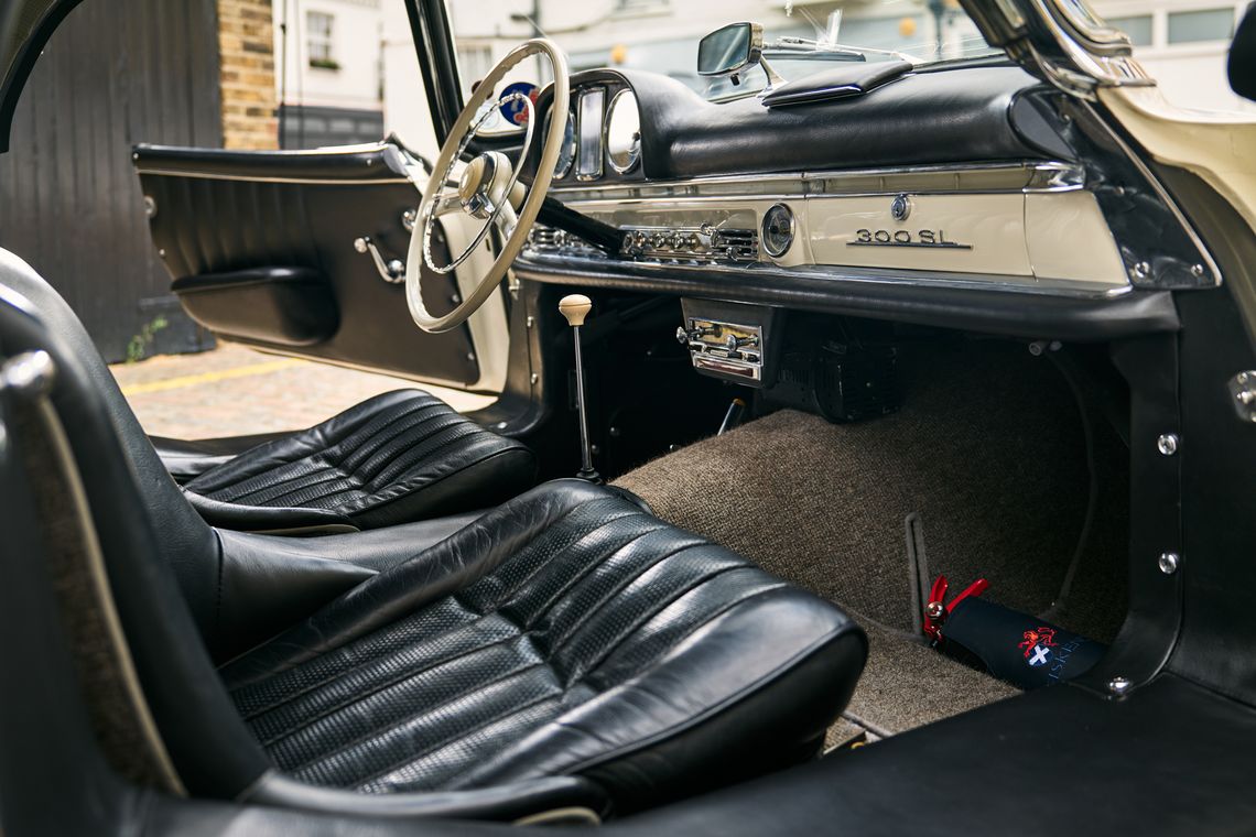 1962 Mercedes-Benz 300 SL Roadster
